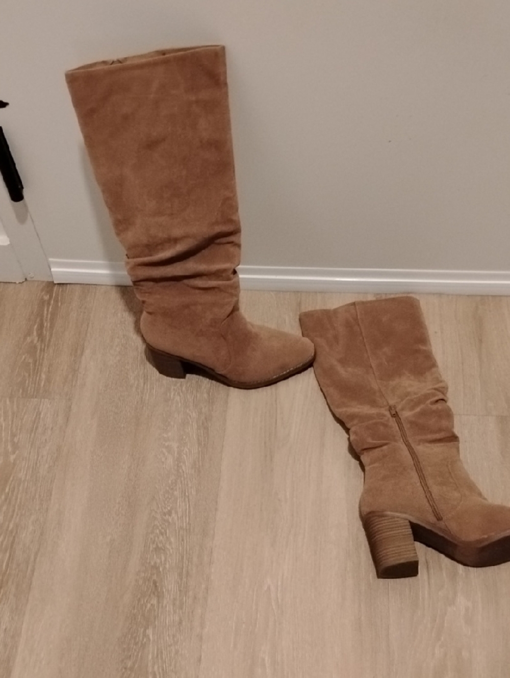 Universal Thread Tan Suede Over-the-Knee Block Heel Boots - Picture 8 of 9
